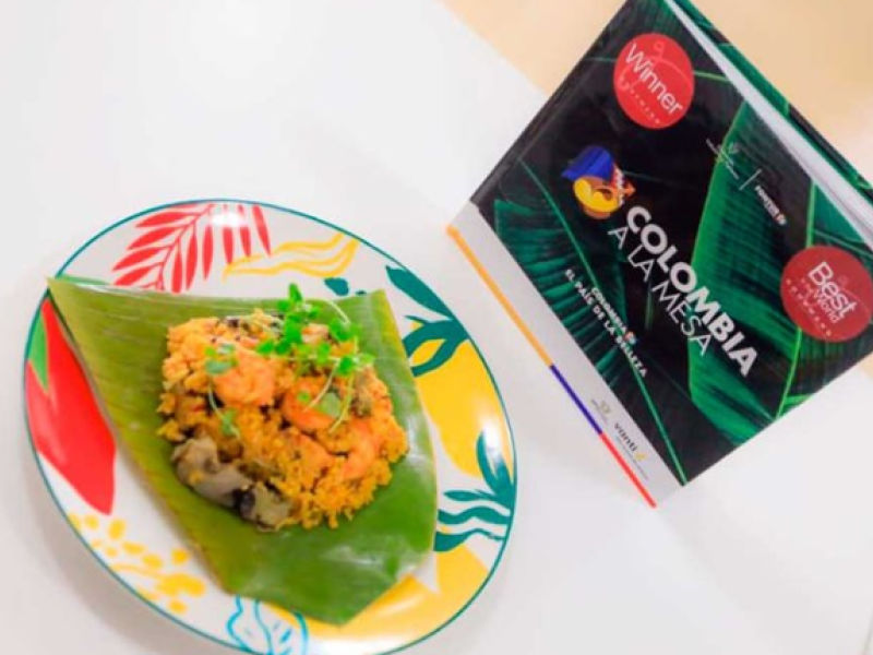 Libro Colombia a la mesa