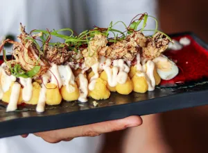 causa limeña de pulpo y chipirón