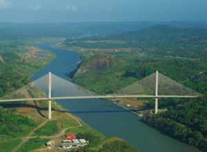 100 años del Canal de Panamá en la Gastronomía Panameña
