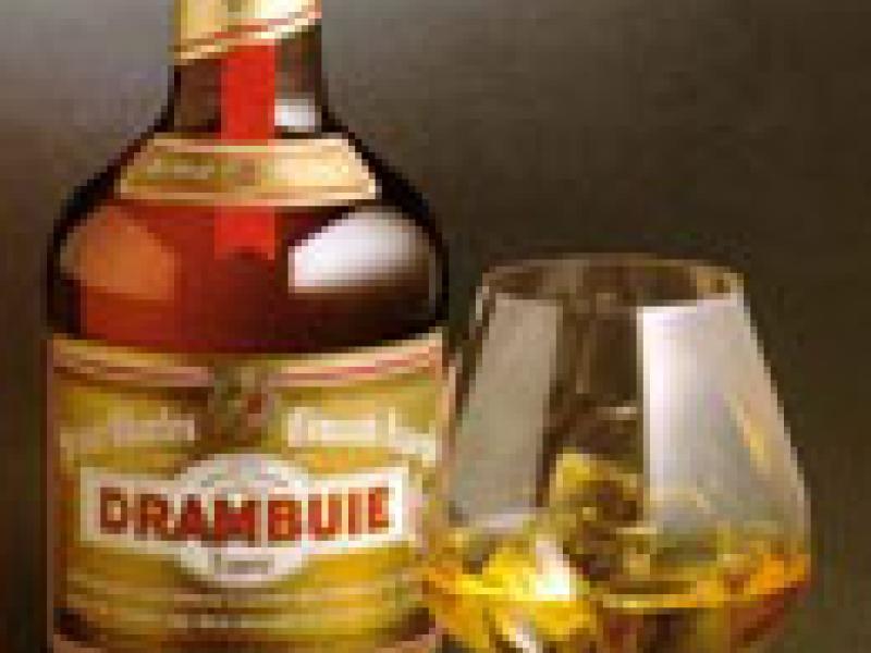 Reino Unido: Drambuie presenta su licor Herencia Real 1745