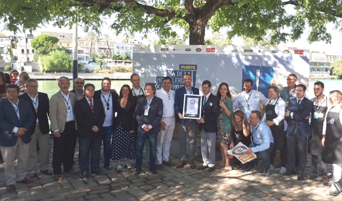 Record Guinness-barra de tapas mas larga del mundo-sevilla