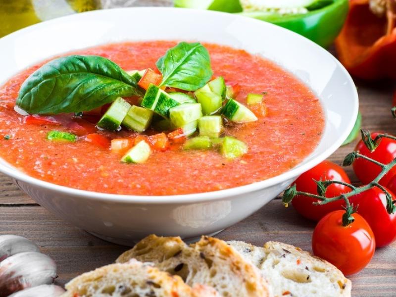 sopas-frias-gazpacho