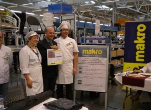 Francisco Albert y María Cristina Lázaro, vencedores del II Concurso de Tapas Makro – Escuelas De Hostelería