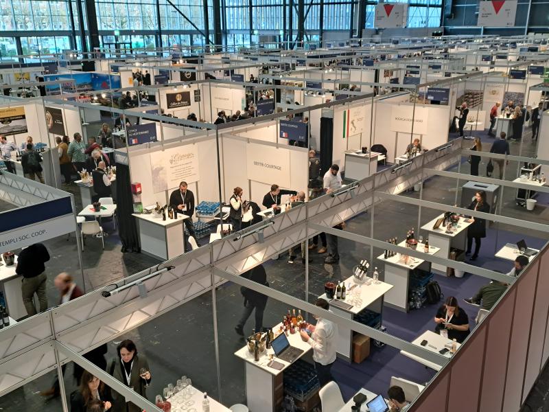  El vino a granel se consolida como motor económico en la 16ª edición de la World Bulk Wine Exhibition