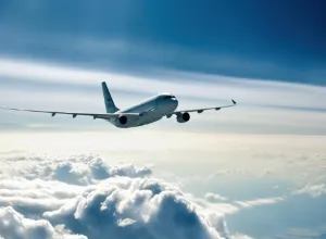 La gastronomía en los aviones es cada vez de mejor calidad. (Foto: Freepik)