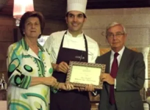 Mario Sandoval recibe el Prix du Chef de L’Avenir 2010