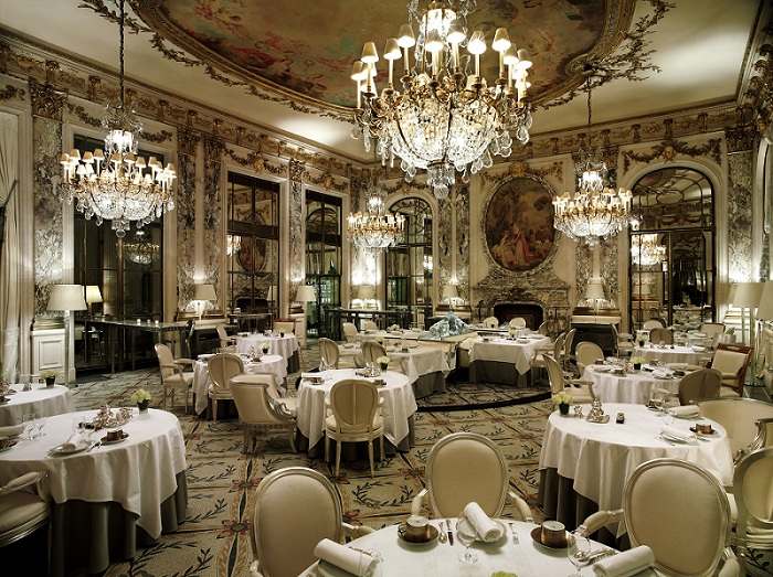 chefs parisinos-Comedor-restaurante-Le-Meurice