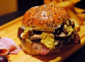  Los 5 secretos para hacer una hamburguesa gourmet en casa