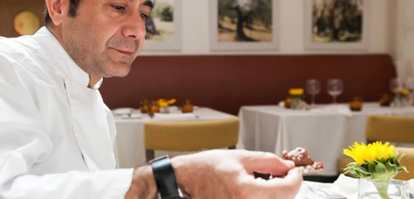 Con aguacate y café… Con aguacate y café…