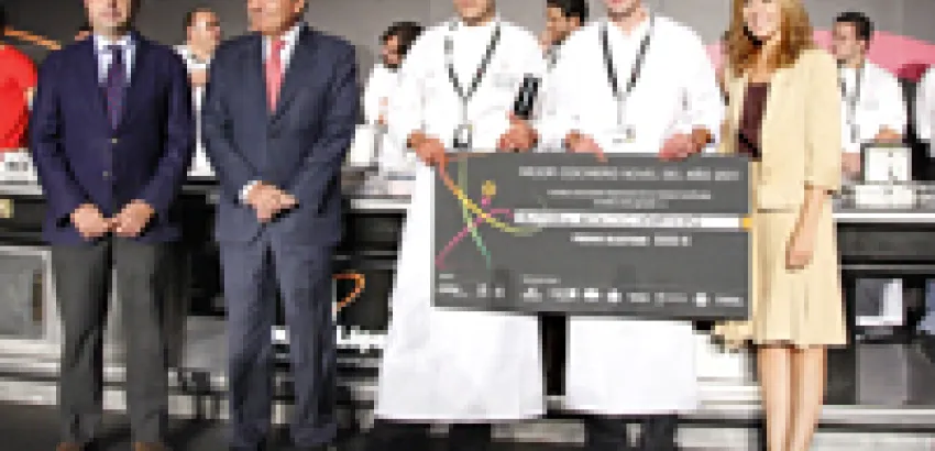 Rafael Arroyo se corona como Mejor Cocinero Novel del Año en Andalucía Sabor 2011 Rafael Arroyo se corona como Mejor Cocinero Novel del Año en Andalucía Sabor 2011