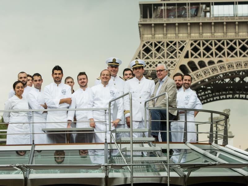 Alain Ducasse sur Seine-crucero-tripulacion