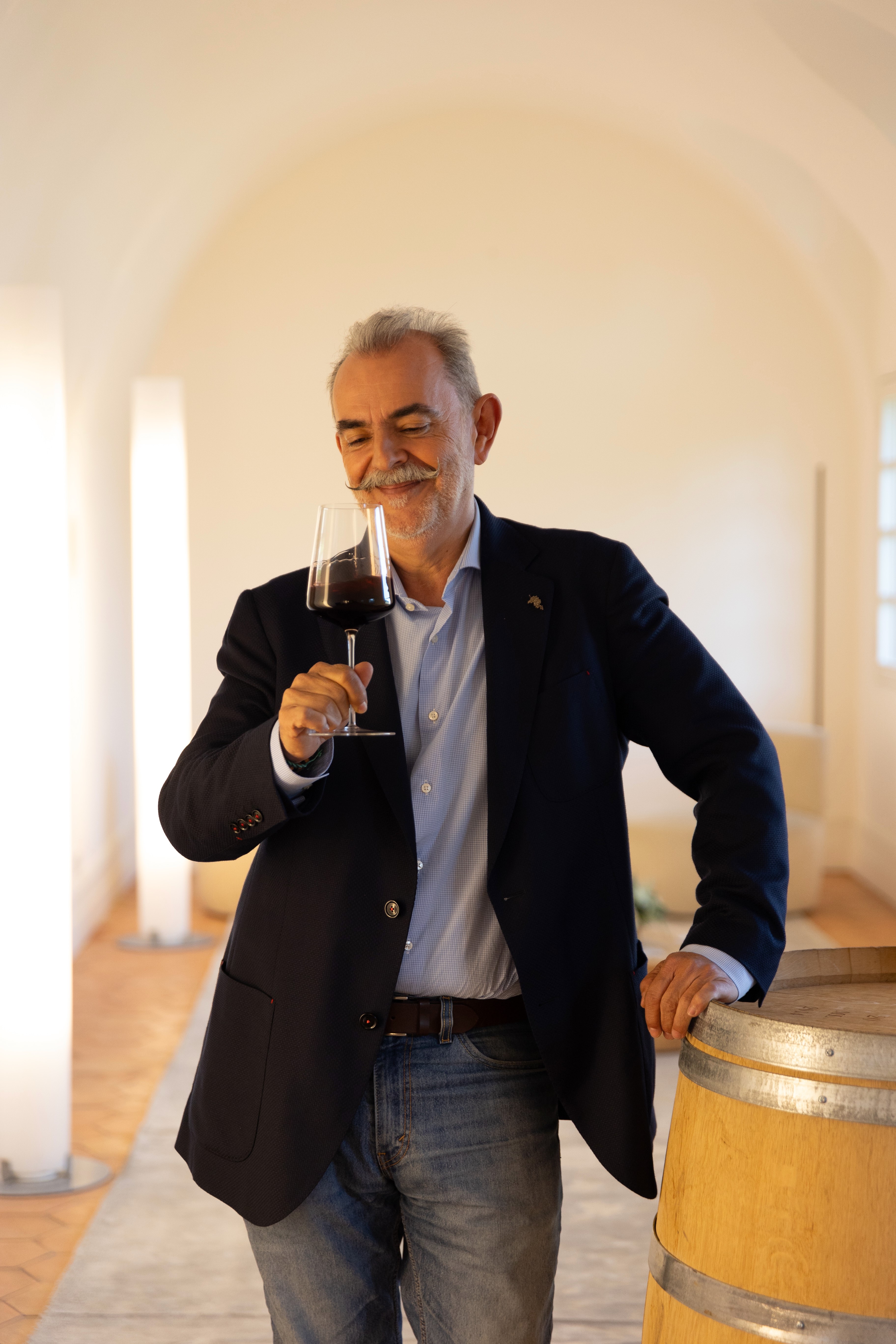 Luis Guitérrez, Personaje del Año 2025 en Best in Class Awards