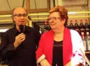 Javier de las Muelas inaugura temporada de verano con un set de coctelería de diseño propio