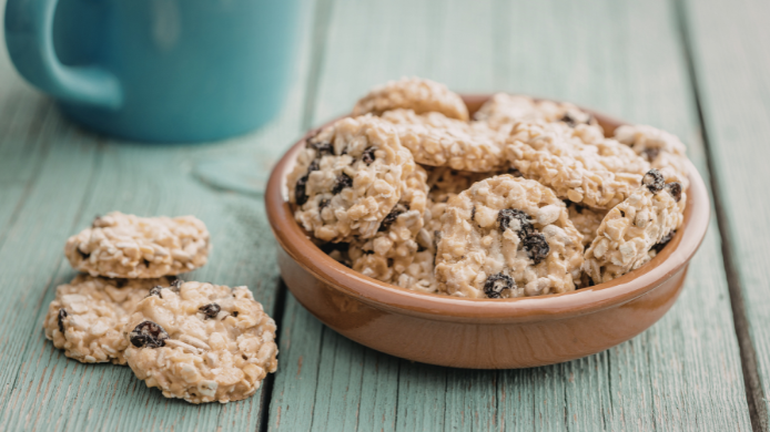 Snack saludable con uvas pasas