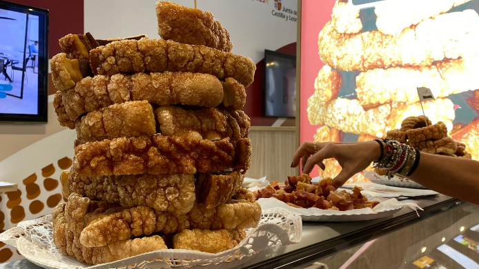 Torrezno de Soria en Salón Gourmets 2025