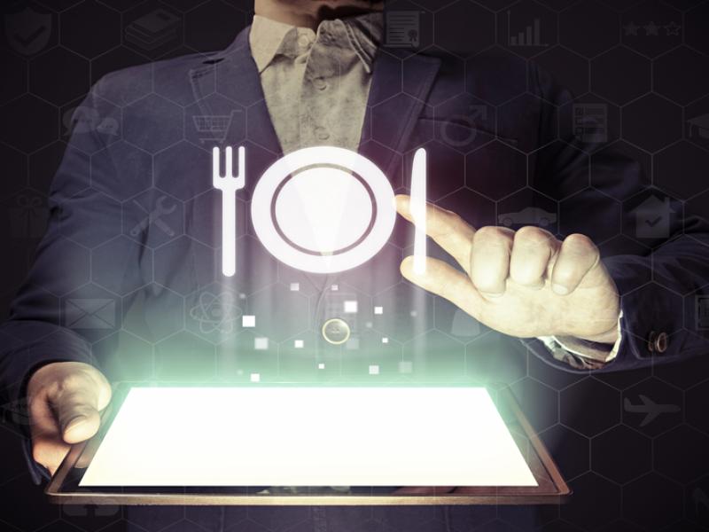 Transformacion digital en el sector de la restauracion-restaurantes inteligentes