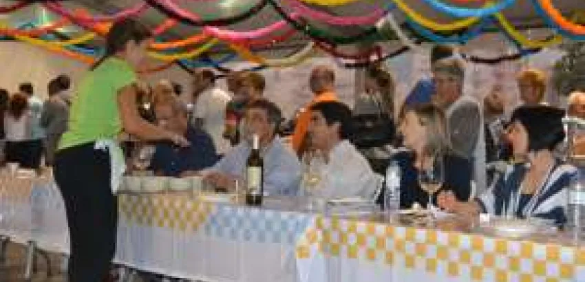 XANTAR representó a la gastronomía gallega en el Festival Gastronómico Bife de Espadarte en Vila Praia de Âncora XANTAR representó a la gastronomía gallega en el Festival Gastronómico Bife de Espadarte en Vila Praia de Âncora