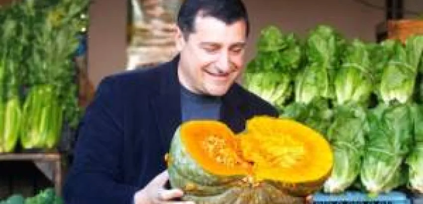 Sumiller Josep Roca saborea la cocina criolla chilena en su gira austral