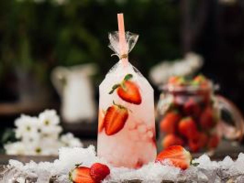 El hostel The Hat lanza una gama de recetas de cócteles elaborados con zumos naturales