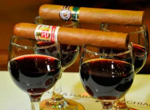 Habanos y vinos Chianti: la alianza de dos reyes
