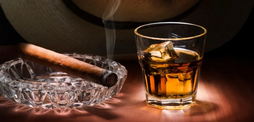 ron y habano