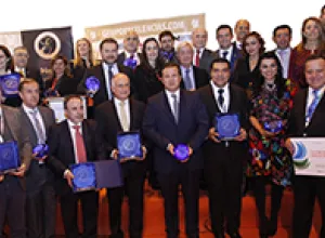 Entregan en FITUR Premios Excelencias 2015