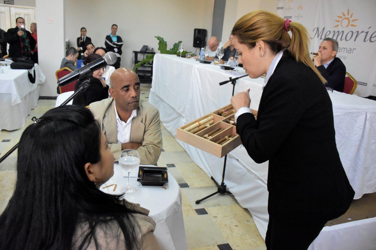 Mabel Duran-Concurso-Nacional-Habanosommelier