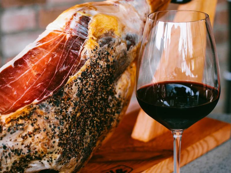 jamón y vino