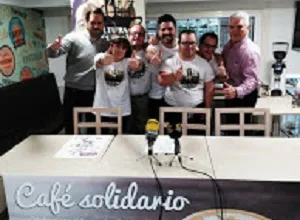 Un café solidario para conseguir más de 5.000 kgs de provisiones para el banco de alimentos