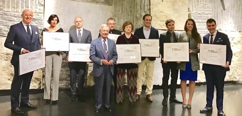 Otorgan Premios Memoriales de Gastronomía 2015