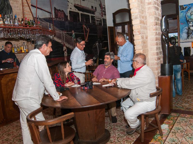 El Madrigal-Bar-Cafe