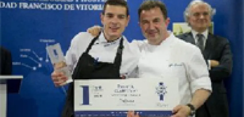 Cristóbal Muñoz, ganador del I Premio Promesas de la Alta Cocina de le Cordon Bleu Madrid Cristóbal Muñoz, ganador del I Premio Promesas de la Alta Cocina de le Cordon Bleu Madrid