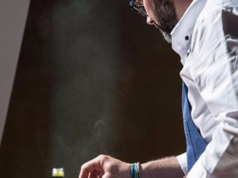 Adiós a Manel Marqués, jefe de cocina del restaurante Suquet de L’almirall de Barcelona