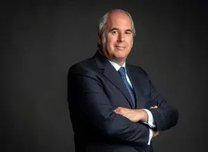 nuevo presidente Luis Suárez de Lezo