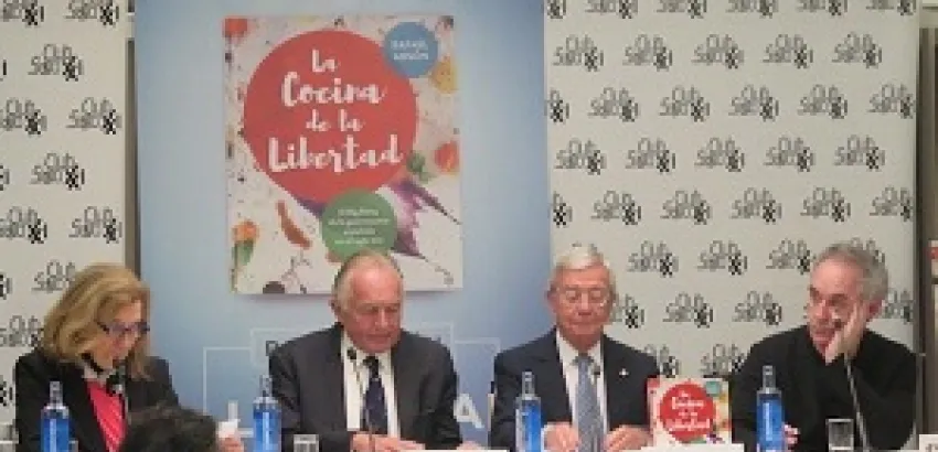 “La cocina es la única manifestación artística que satisface los cinco sentidos” “La cocina es la única manifestación artística que satisface los cinco sentidos”