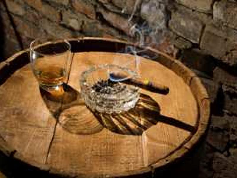 El tabaco es el humo vestido de guayabera