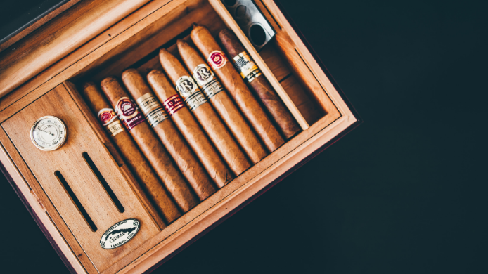 Los humidores tienen una especial relación y relevancia en Cuba