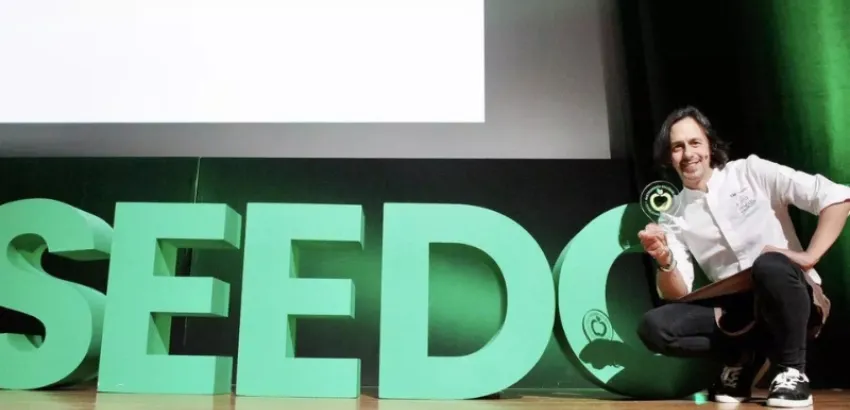 kike-piñeiro-premio-gastronomia-saludable-seedo-2024 Kike Piñeiro gana Premio Gatsronomía Saludable SEEDO 2024