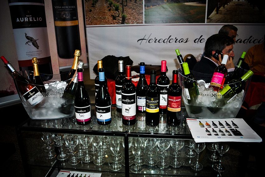 Bodegas Navarro Lopez-Vinos-expuestos-Fiesta-Internacionalk-del-Vino-2018