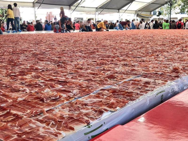 Record Guinness-plato-mas-grande-del-mundo