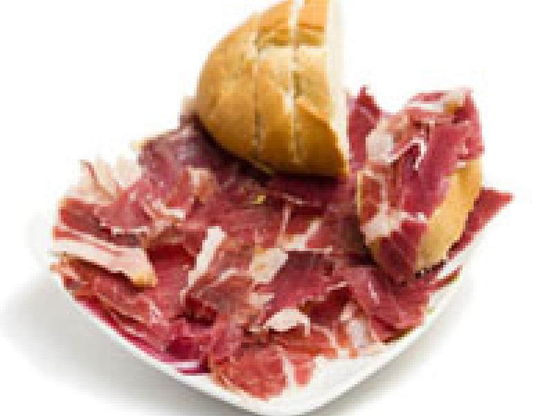 España incrementa las exportaciones de jamón y paleta curados