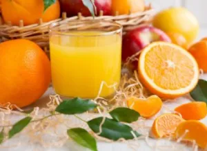 El zumo de frutas es compatible con la salud dental