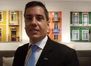 "No es fácil encontrar los mismos sabores en la boca que aromas en la nariz en un vino”