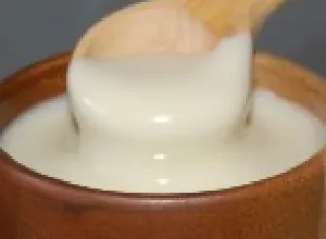 Leche condensada, un alimento nutritivo pero de consumo mesurado