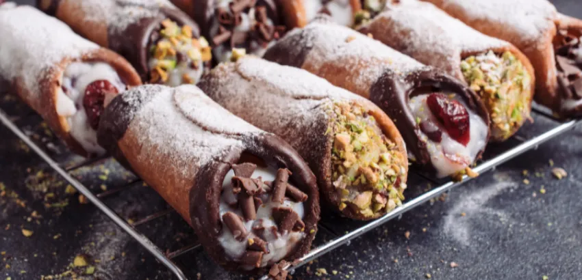 Sicilia y sus cannolis Sicilia y sus cannolis