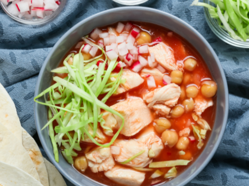 Pozole guiso de maiz mexicano