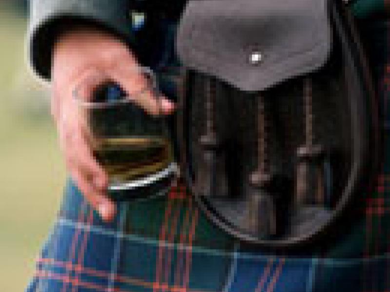 Implementan nueva regulación para el whisky escocés