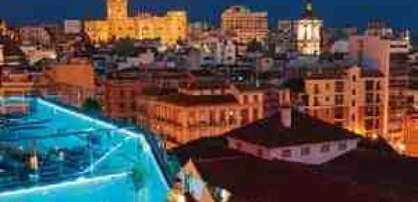 La Terraza Áurea de Málaga participa en la ruta de tapas "Terraza de altura" La Terraza Áurea de Málaga participa en la ruta de tapas "Terraza de altura"