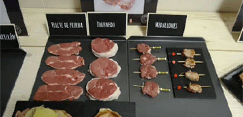 Gran acogida de la renovada y moderna imagen de la carne de cordero en Alcañiz Gran acogida de la renovada y moderna imagen de la carne de cordero en Alcañiz