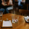 qué pueden cobrarte en bares y restaurantes